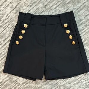 White House black market mariner shorts